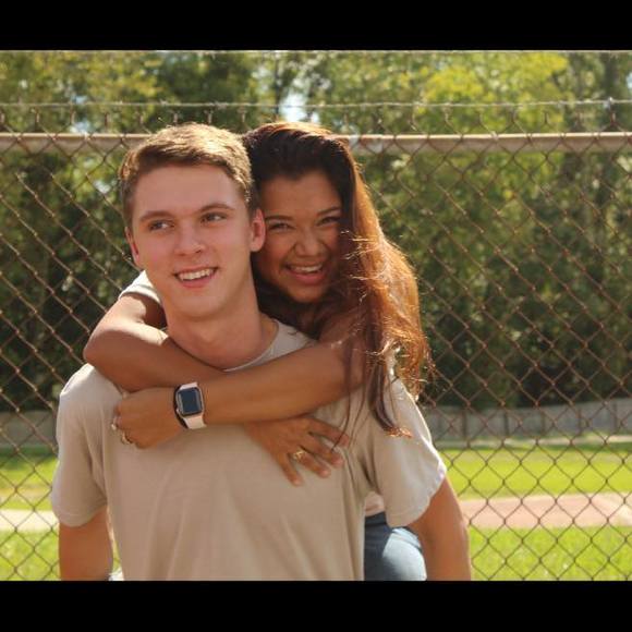 Meet your Posher, Alex - Picture 1 of 1